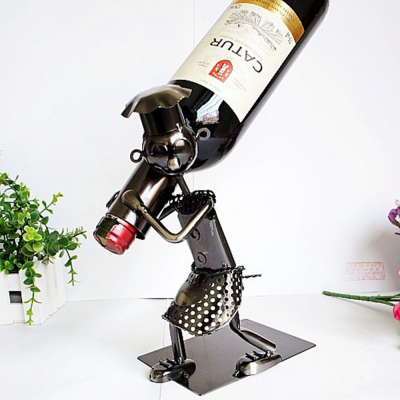 Decorative wine rack.png