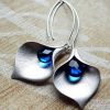 M022 earrings