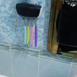 Automatic Toothpaste Dispenser Wall photo review