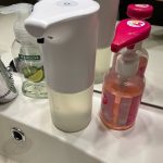 Touchless Automatic Soap Dispenser USB Charging Smart Foam Machine Infrared Sensor Foam Soap Dispenser Hand Sanitizer photo review