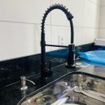 Rozin Matte Black Kitchen Faucet Deck Mounted Mixer Tap 360 Degree Rotation Stream Sprayer Nozzle Kitchen Sink Hot Cold Taps photo review