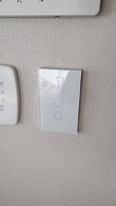 NEW WiFi Smart Light Switch RF433 No Neutral Wire Single Fire Smart Life Tuya App Control Works with Alexa Google Home 110V 220V photo review