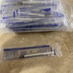 Disposable Plastic Industry Syringe 1ml With Needles 1cc Sterile Injector Liquids Mixing Adhesives Glue Soldering , 50pcs photo review