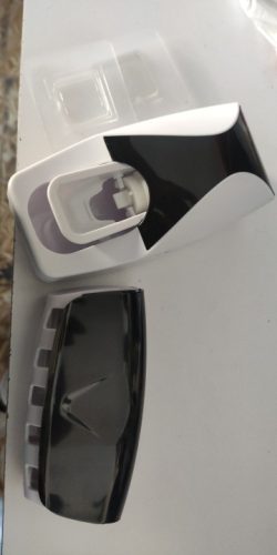 Automatic Toothpaste Dispenser Wall photo review