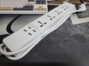 WIFI smart power strip Universal works with alexa googlehome multi plug  four takes 4/6AC Socket  4 USB voice contro UK/EU/US/AU photo review