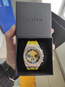 Fashion Quartz Watch for Men Yellow Silicone Strap Chronograph Watches Military Sport photo review