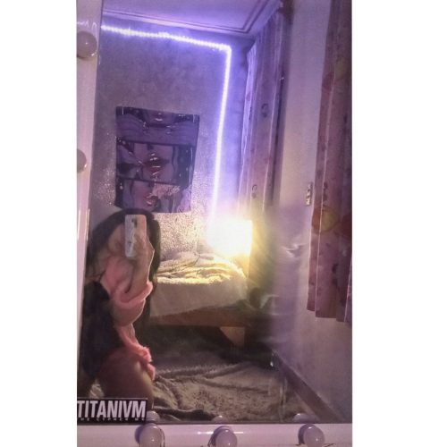 Hippie Wall Tapestry Wall Hanging Psychedelic Smoke Cool Girl Art Aesthetic Mystic Bedroom Dorm Mandala Yoga Picnic Mat Ethnic photo review